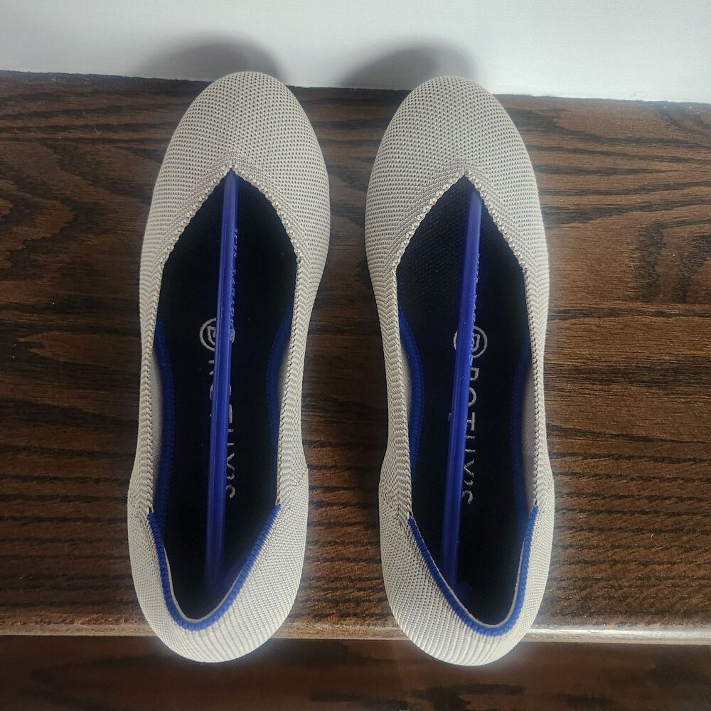 NIB Rothys The Daily Round Toe Flat RARE RETIRED COLOR-Size 7-Flax Birdseye Grey - Picture 4 of 11